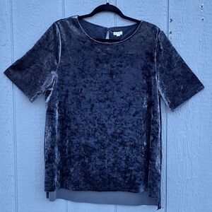 Utility Short Sleeve Crushed Velvet Top Large‎ Gray